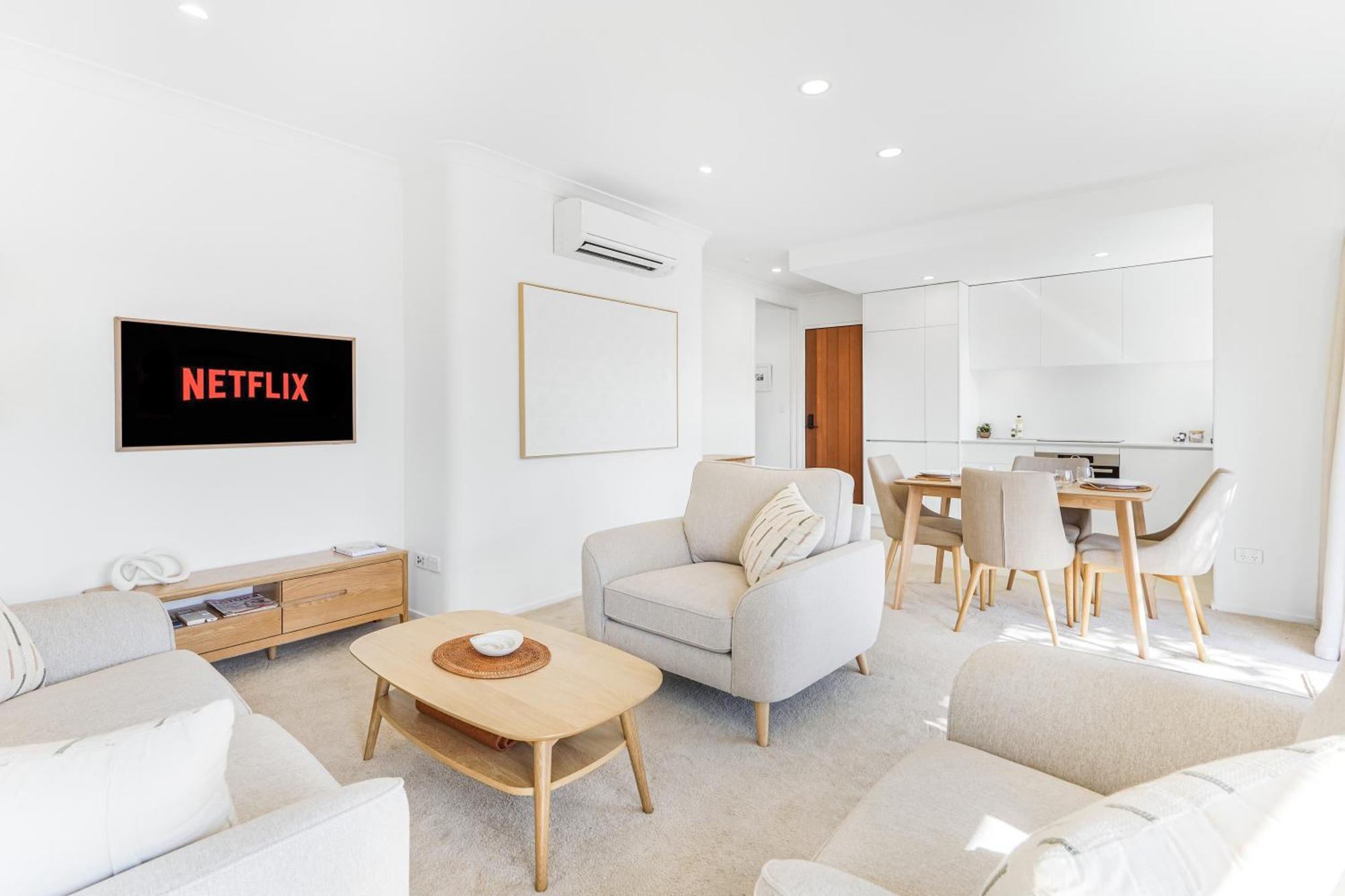 River View Retreat, Luxury & Central - By Kosh Bnb Hamilton Exteriér fotografie