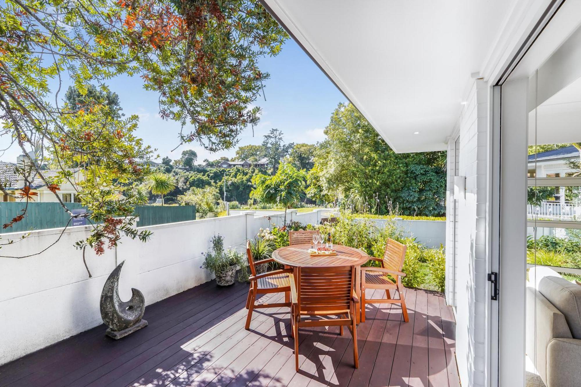 River View Retreat, Luxury & Central - By Kosh Bnb Hamilton Exteriér fotografie